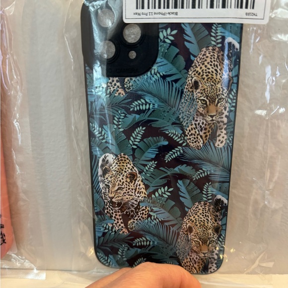 3- iPhone 11 ProMax Cases + fast charging cable cord. - Picture 2 of 6